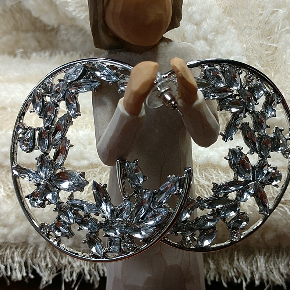NEW Earrings Half Moon Hoop Cluster Stunning Faux Diamonds Pierced Crystals 2" - Picture 5 of 6